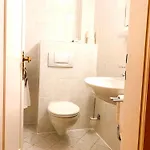 Apartmenthaus Am Tegernsee - Mit Kuechenzeile Und Mit Bus Erreichbar Apartmán *