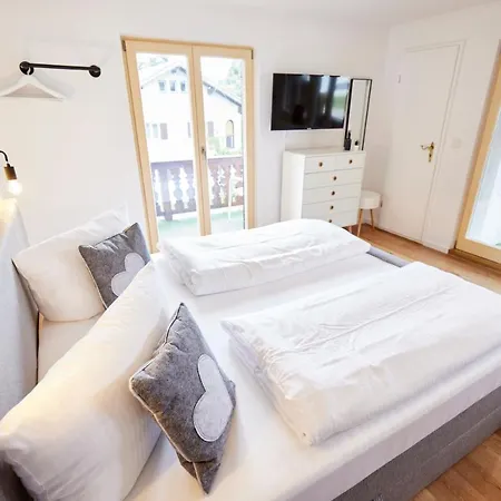 Apartmenthaus Am Tegernsee - Mit Kuechenzeile Und Mit Bus Erreichbar Apartmán Bad Wiessee