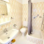 Apartmenthaus Am Tegernsee - Mit Küchenzeile Und Mit Bus Erreichbar Bad Wiessee