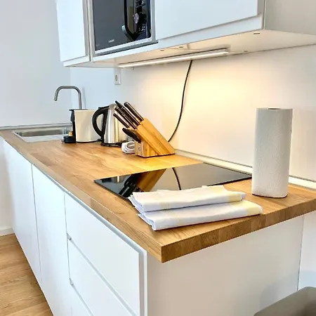 Apartmenthaus Am Tegernsee - Mit Kuechenzeile Und Mit Bus Erreichbar Διαμέρισμα