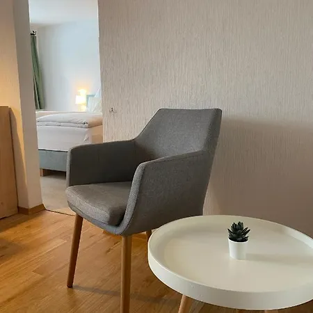 Apartmenthaus Am Tegernsee - Mit Kuechenzeile Und Mit Bus Erreichbar Διαμέρισμα *