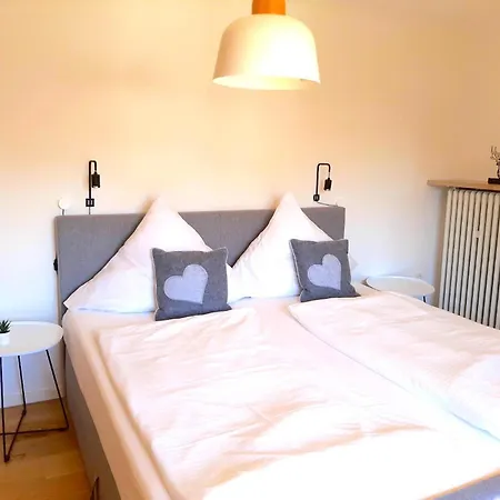 Apartmenthaus Am Tegernsee - Mit Kuechenzeile Und Mit Bus Erreichbar *