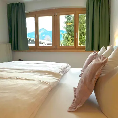 Apartmenthaus Am Tegernsee - Mit Kuechenzeile Und Mit Bus Erreichbar *