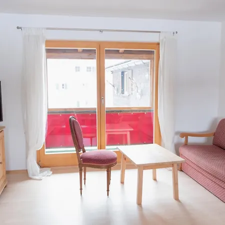 Apartmenthaus Am Tegernsee - Mit Kuechenzeile Und Mit Bus Erreichbar Апартаменты