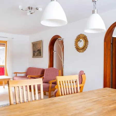 Apartmenthaus Am Tegernsee - Mit Kuechenzeile Und Mit Bus Erreichbar * Бад-Висзе