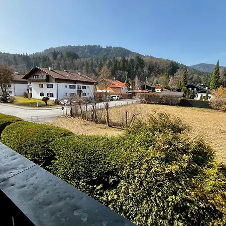 Apartmenthaus Am Tegernsee - Mit Kuechenzeile Und Mit Bus Erreichbar * Бад-Висзе