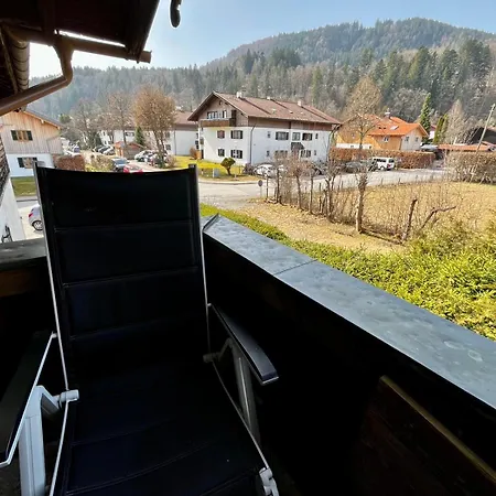 Apartmenthaus Am Tegernsee - Mit Kuechenzeile Und Mit Bus Erreichbar