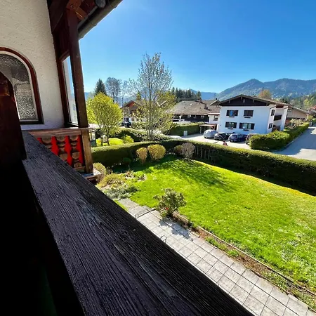 Апартаменты Apartmenthaus Am Tegernsee - Mit Kuechenzeile Und Mit Bus Erreichbar