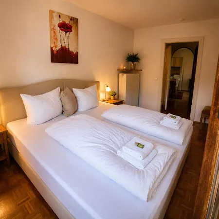 Апартаменты Apartmenthaus Am Tegernsee - Mit Kuechenzeile Und Mit Bus Erreichbar *