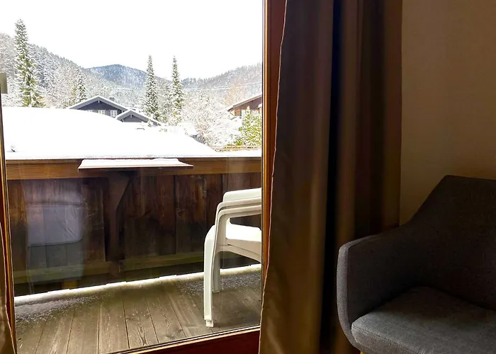 Apartmenthaus Am Tegernsee - Mit Kuechenzeile Und Mit Bus Erreichbar 公寓